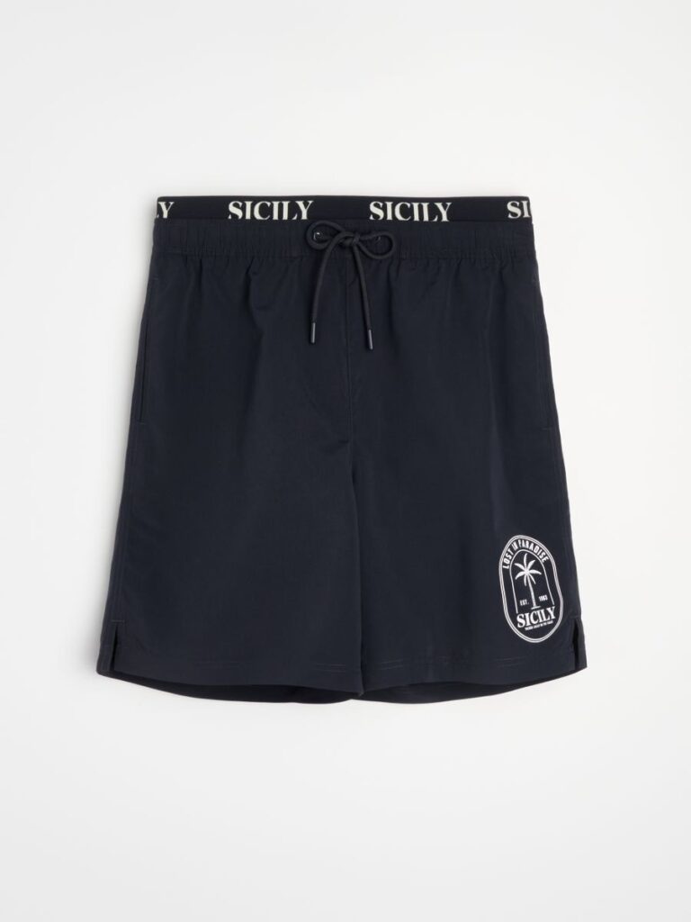 Pantaloni scurti de baie lungi